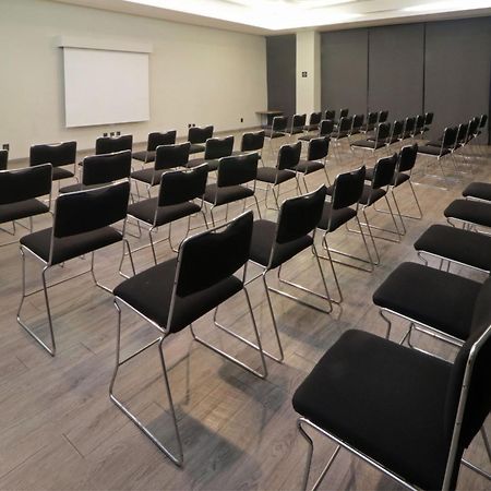 City Express Plus By Marriott Monterrey Galerias Exteriör bild