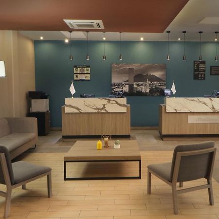 City Express Plus By Marriott Monterrey Galerias Exteriör bild