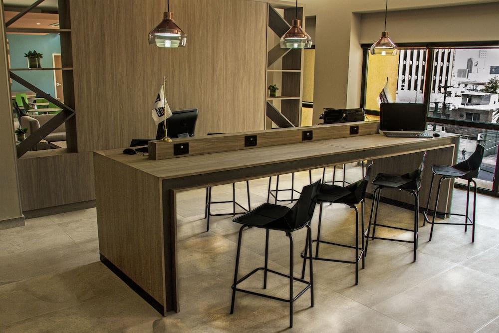 City Express Plus By Marriott Monterrey Galerias Exteriör bild